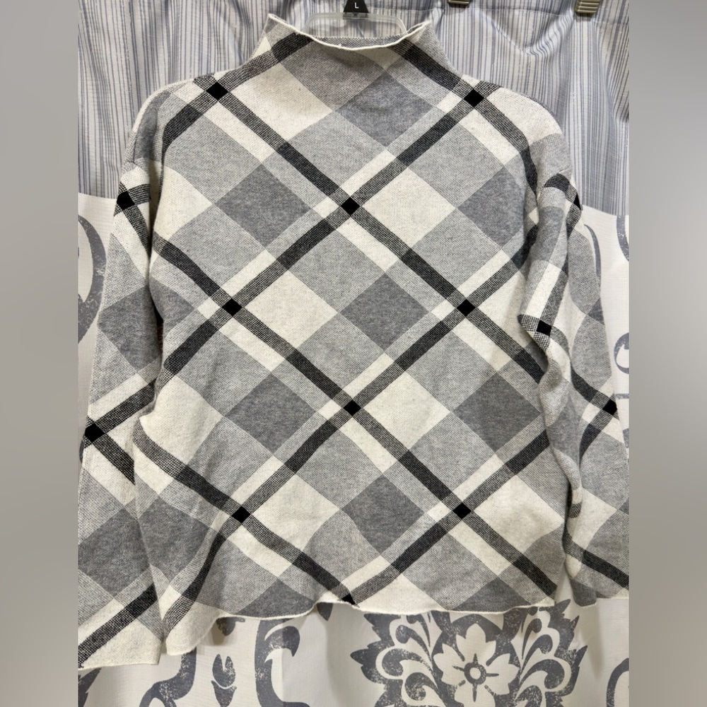 Rachel Zoe Women's Gray White Plaid Turtleneck Winter Sweater‎ Size XS